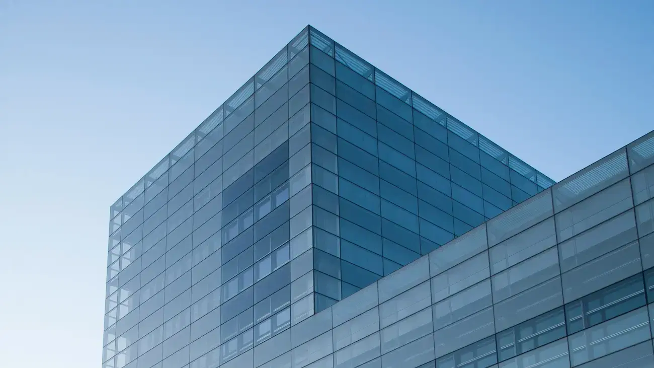 Enterprise Software Modernisation: When and How to Transform Legacy Systems